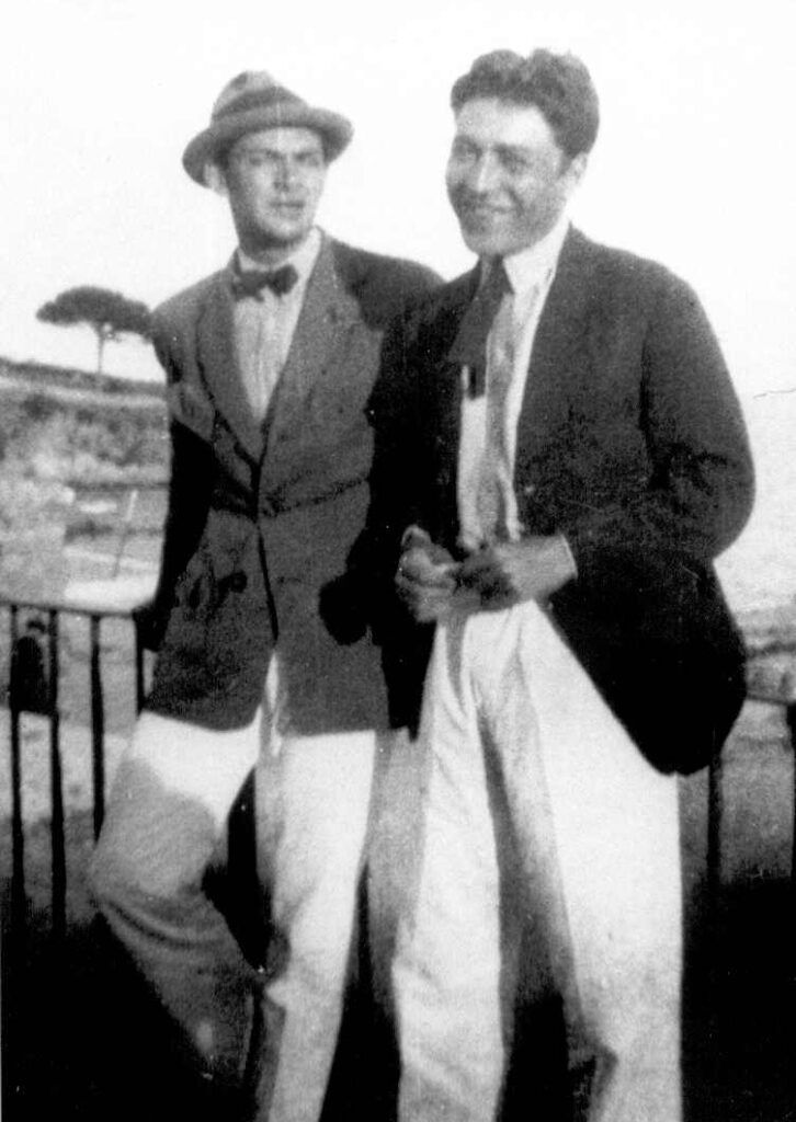 Josep Pla e Lluís Llimona sulla spiaggia di Canadell a Palafrugell. 1919